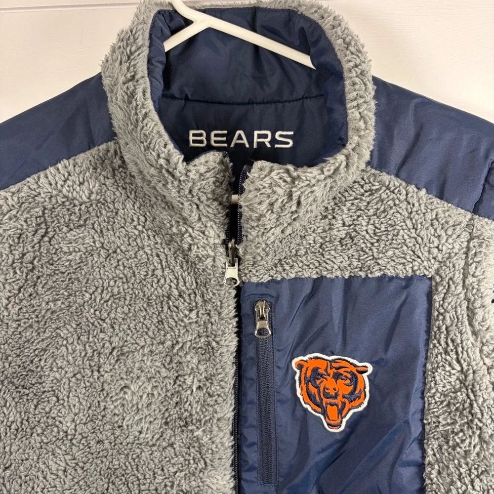 Chicago Bears Reversible Puffer Vest Fleece Men L Navy Orange Gray NFL - Picture 6 of 12